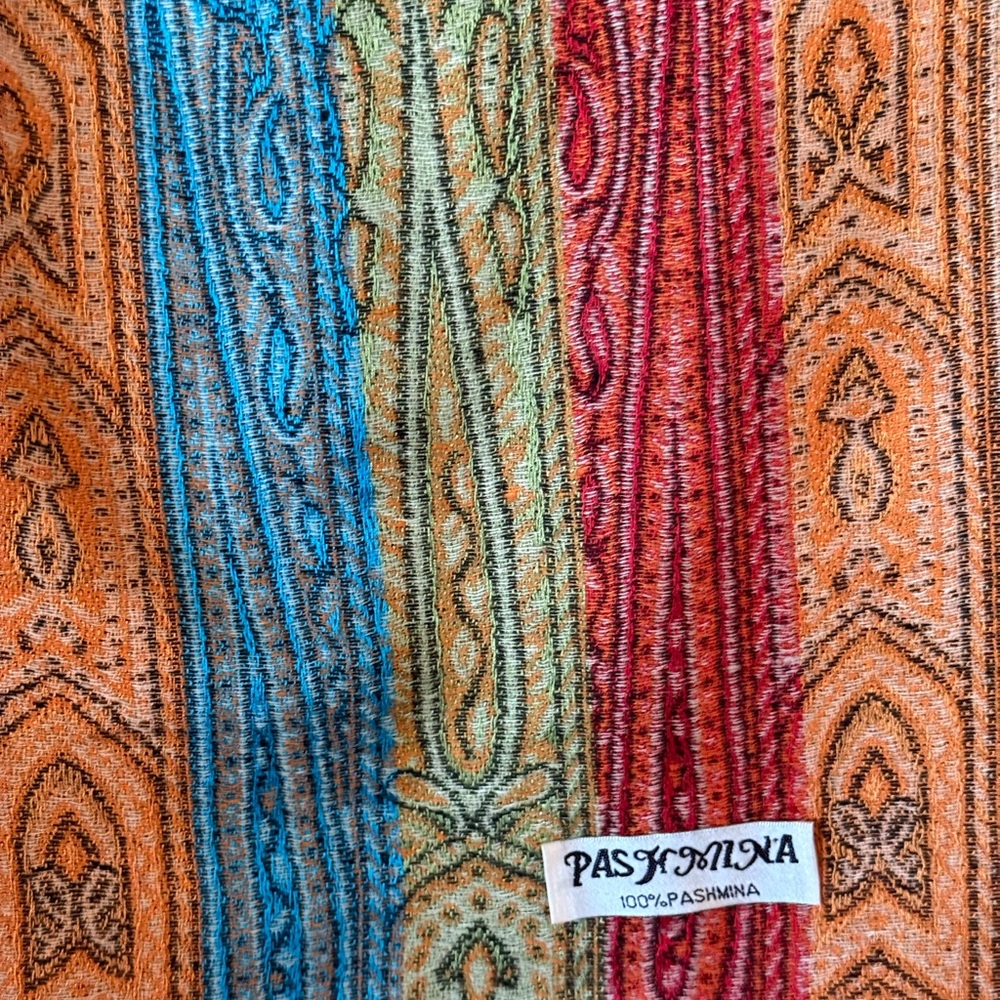Pashmina Multicolor Patterned Scarf - Picture 4 of 5